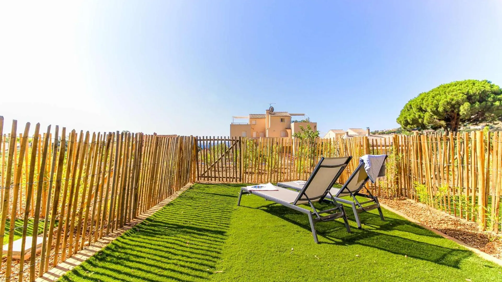 Select\'Sohome - T2 Pour 4 Personnes Au Coeur De Saint-Clair Avec Piscine Et Parking Prive ! - 180Sud-B01 location