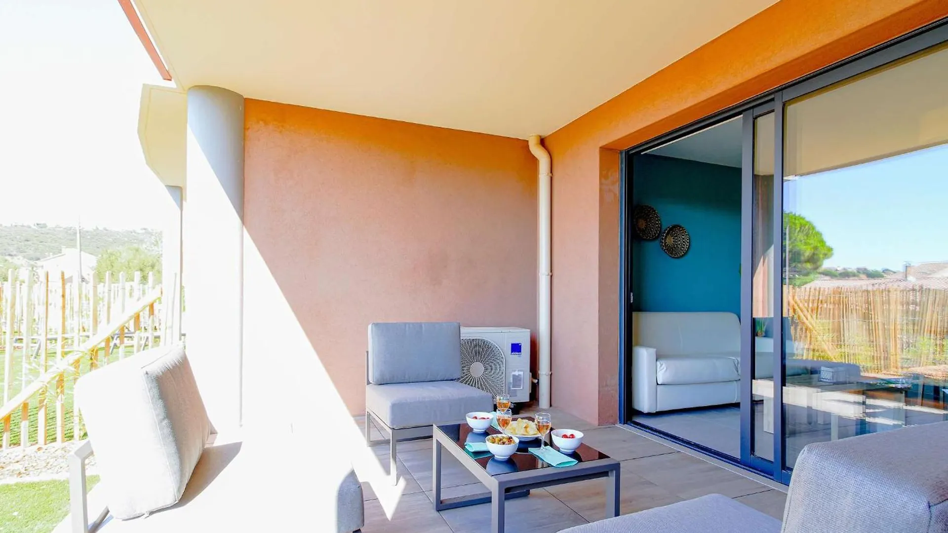 Apartmán Select'Sohome - T2 Pour 4 Personnes Au Coeur De Saint-Clair Avec Piscine Et Parking Prive ! - 180Sud-B01 Le Lavandou